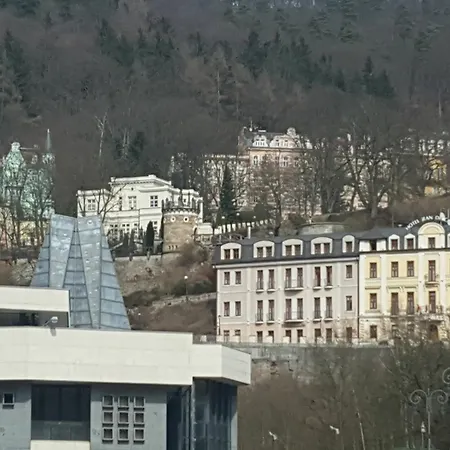 App * Karlovy Vary